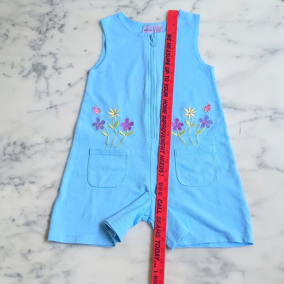 NWOT. Jumpsuits with multi color embroidered flowers and pockets. - Picture 5 of 5